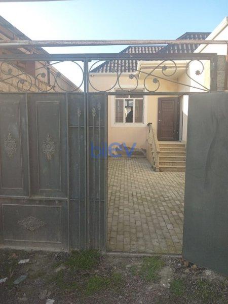 Satılır 4 otaqlı Həyət evi  2 sot m², Bakı