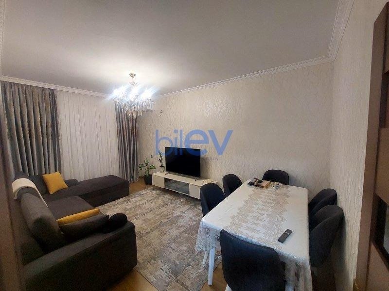 Satış 2 otaqlı Köhnə Tikili bina evi  62m², Bakı