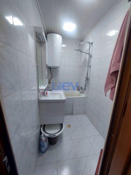 Satış 2 otaqlı Köhnə Tikili bina evi  62m², Bakı
