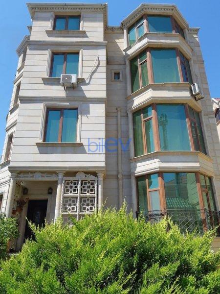 Satış 7 otaqlı Villa  1000m², Bakı