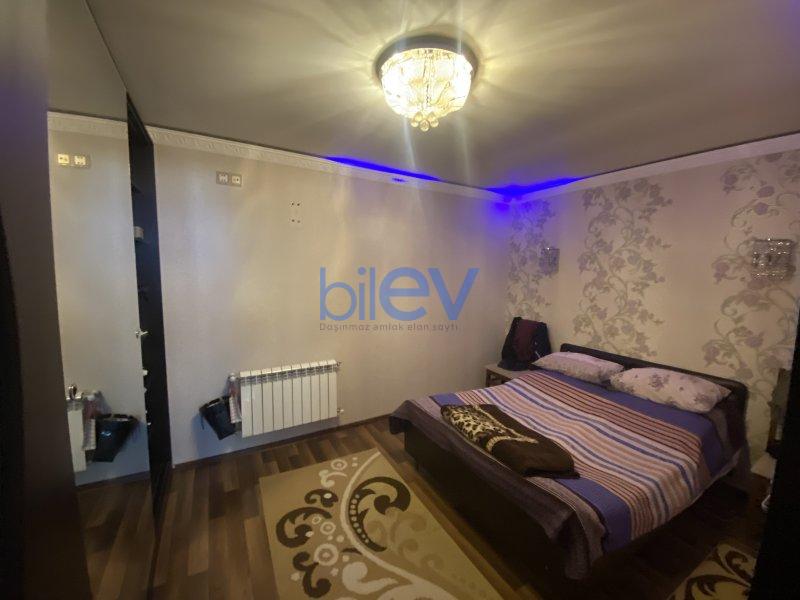 Satış 8 otaqlı Həyət evi  235m², Bakı