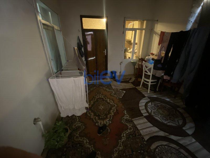 Satış 8 otaqlı Həyət evi  235m², Bakı