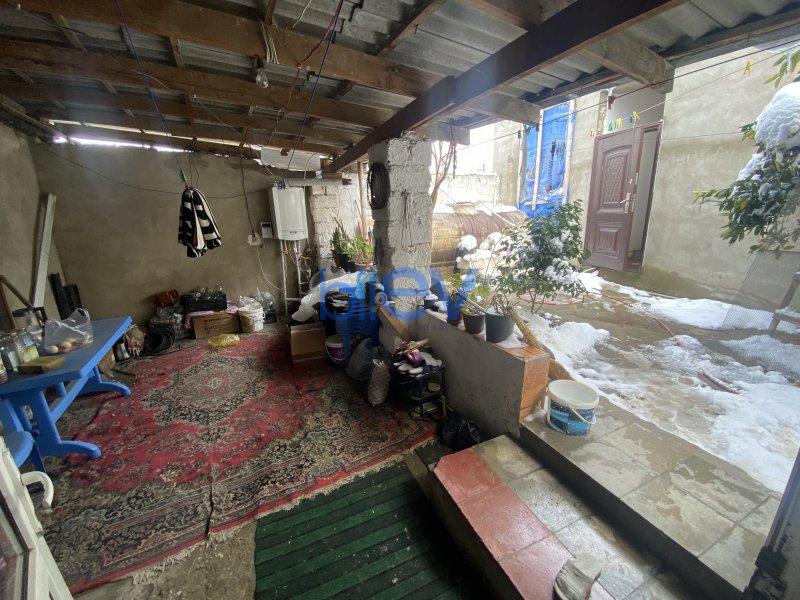 Satış 8 otaqlı Həyət evi  235m², Bakı
