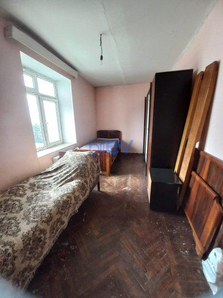 Aylıq Kirayə 2 otaqlı Köhnə Tikili bina evi  45m², Bakı