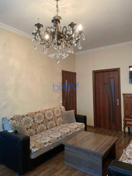 Aylıq Kirayə 2 otaqlı Köhnə Tikili bina evi  50m², Bakı