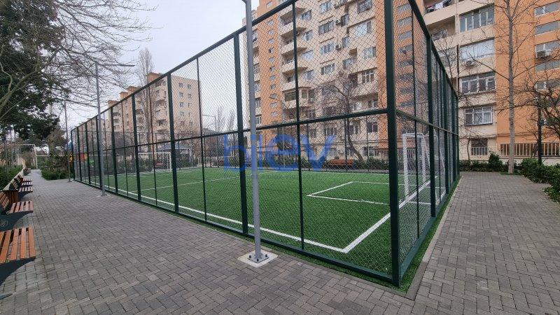 Satılır 4 otaqlı Köhnə Tikili  100m², Bakı