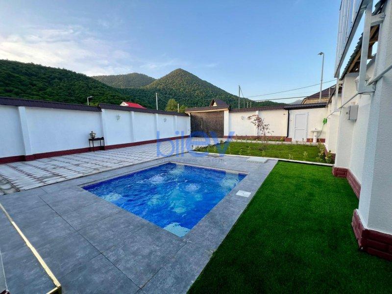 Günlük Kirayə 3 otaqlı Bağ evi  100m², Qəbələ