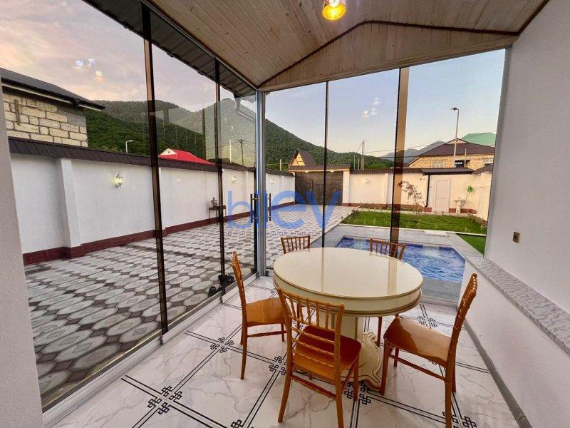 Günlük Kirayə 3 otaqlı Bağ evi  100m², Qəbələ