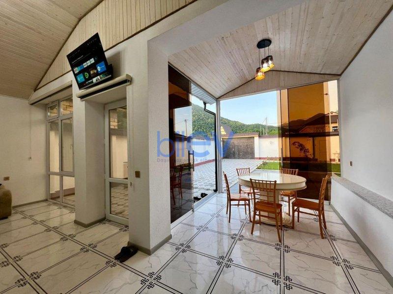 Günlük Kirayə 3 otaqlı Bağ evi  100m², Qəbələ