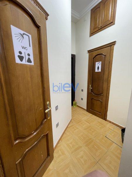 Satış 6 otaqlı Obyekt  188m², Bakı