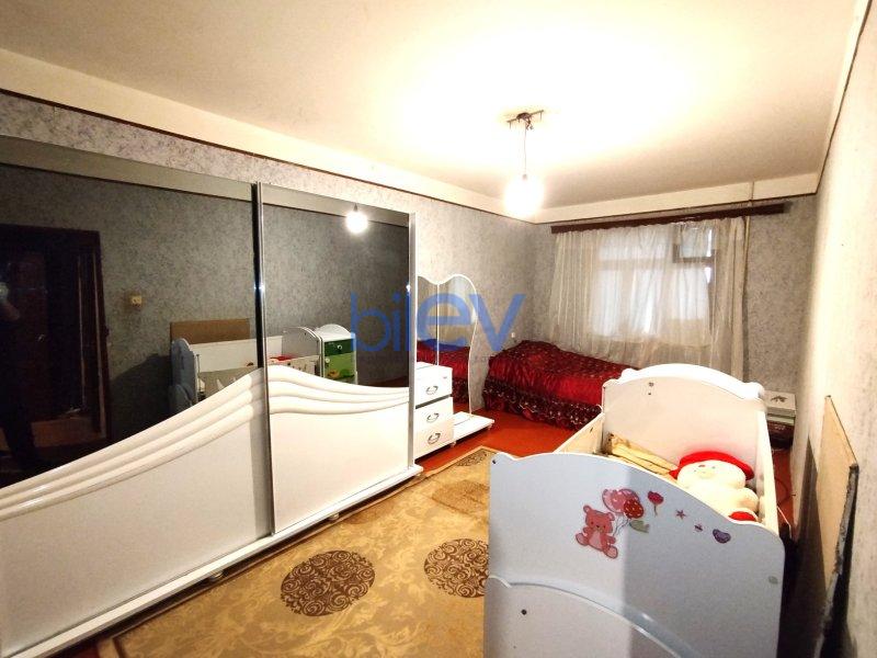 Satış 3 otaqlı Köhnə Tikili bina evi  90m², Bakı