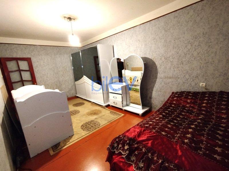 Satış 3 otaqlı Köhnə Tikili bina evi  90m², Bakı