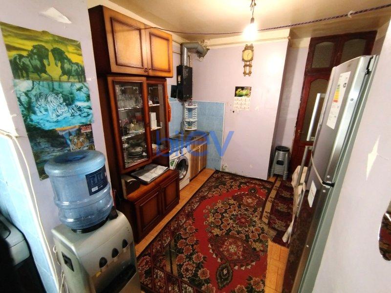 Satış 3 otaqlı Köhnə Tikili bina evi  90m², Bakı