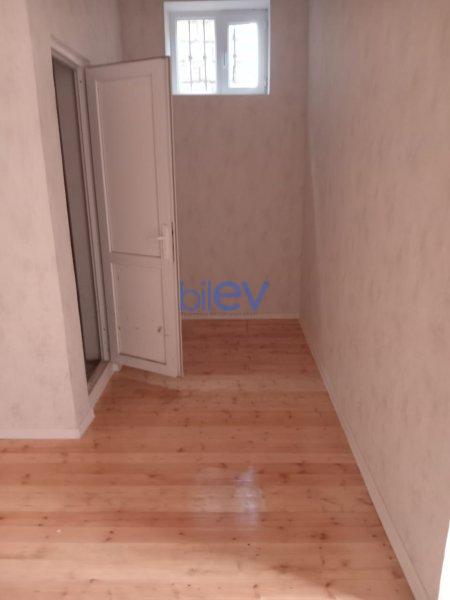 Satılır 5 otaqlı Həyət evi  3m², Bakı