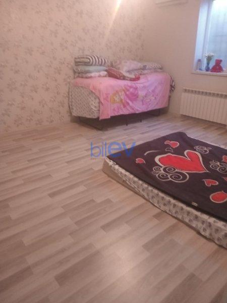Satılır 4 otaqlı Həyət evi  2 sot m², Bakı