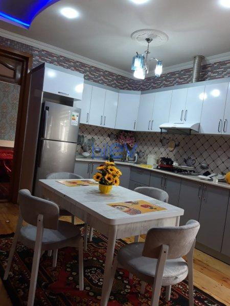 Günlük Kirayə 3 otaqlı Həyət evi  100m², Qəbələ
