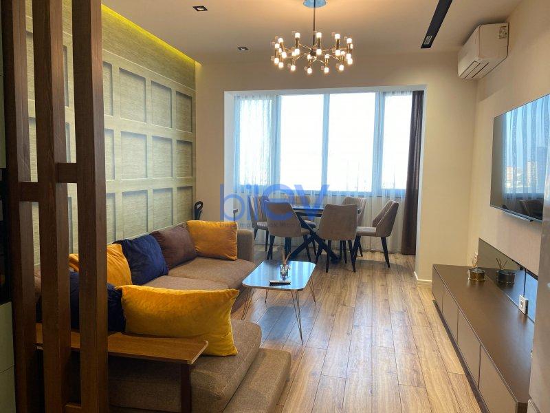 Aylıq Kirayə 2 otaqlı Yeni Tikili bina evi  70m², Bakı