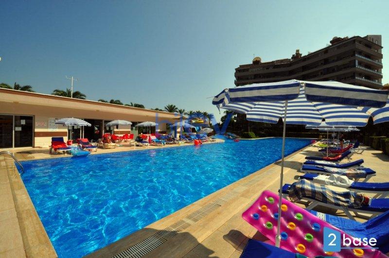 Satılır 3 otaqlı Yeni Tikili  120m², Bakı