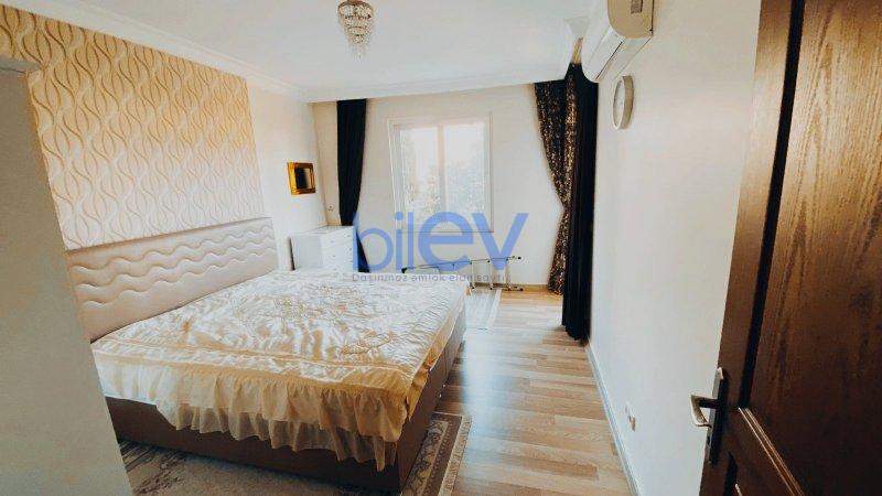 Satılır 3 otaqlı Yeni Tikili  120m², Bakı