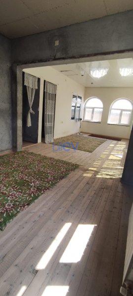 Satış 5 otaqlı Həyət evi  240m², Bakı