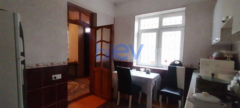 Satış 5 otaqlı Həyət evi  240m², Bakı