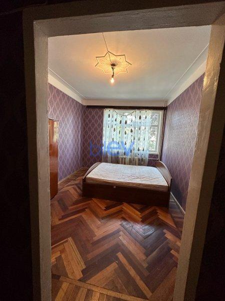 Kirayə (aylıq) 3 otaqlı Köhnə Tikili  80m², Bakı