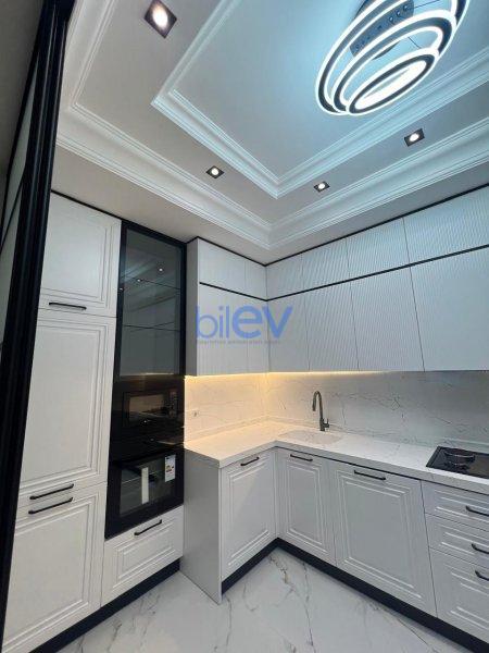 Satış 3 otaqlı Yeni Tikili bina evi  101m², Bakı