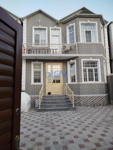 Satılır 5 otaqlı Həyət evi  1.7m², Bakı