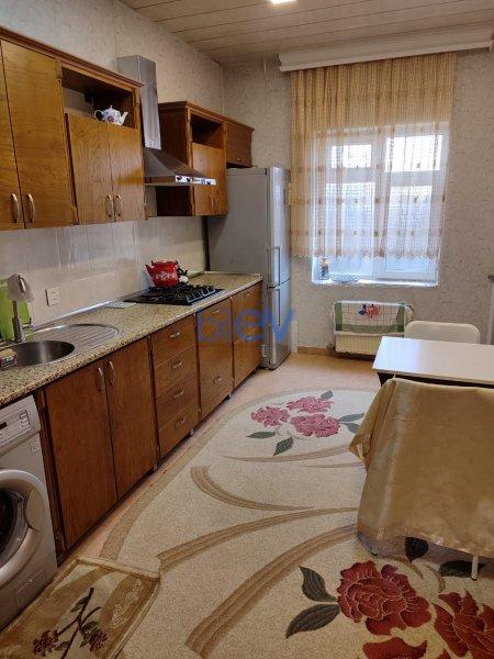 Satılır 4 otaqlı Həyət evi  130m², Bakı