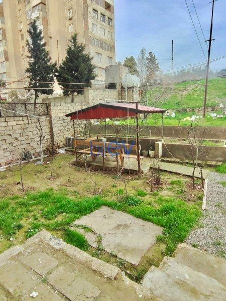 Satılır 4 otaqlı Köhnə Tikili  90m², Bakı