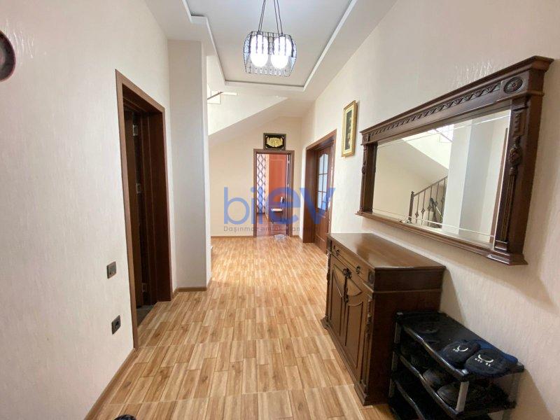 Satılır 5 otaqlı Bağ evi  9.00m², Bakı