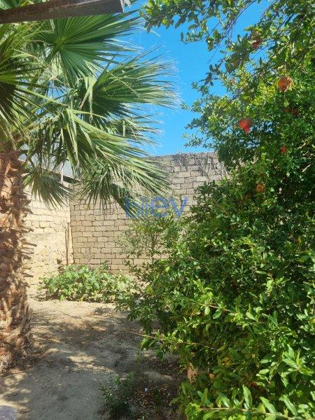Satılır 2 otaqlı Həyət evi  64m², Bakı