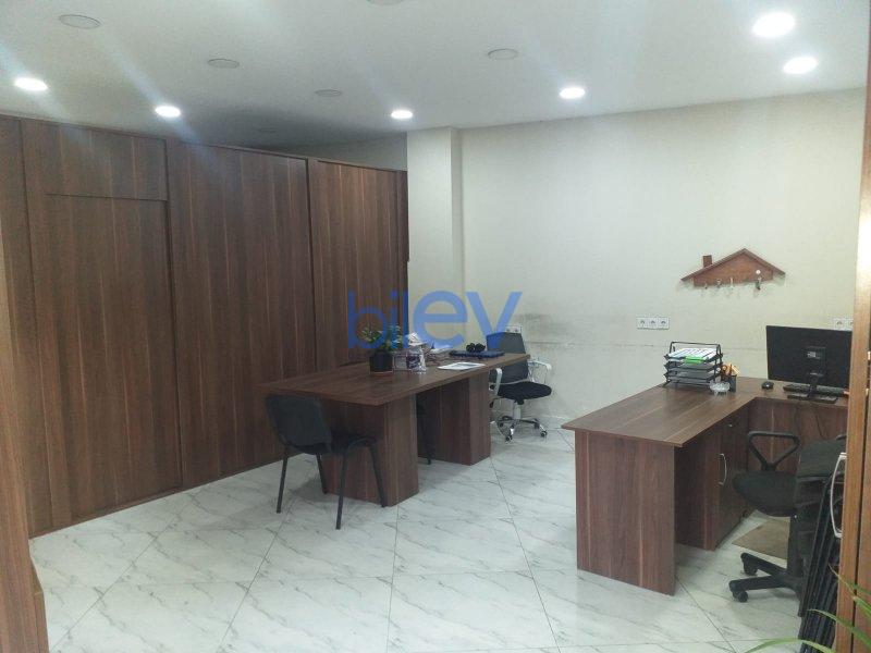Kirayə (aylıq) 1 otaqlı Ofis  42m², Bakı