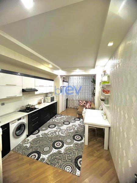 Satılır 2 otaqlı Yeni Tikili  92 kv.mm², Sumqayıt