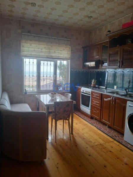 Satılır 4 otaqlı Həyət evi  140m², Bakı