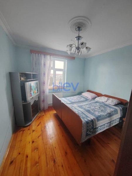 Satış 4 otaqlı Köhnə Tikili bina evi  85m², Sumqayıt