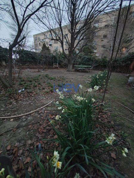 Satış 4 otaqlı Köhnə Tikili bina evi  85m², Sumqayıt