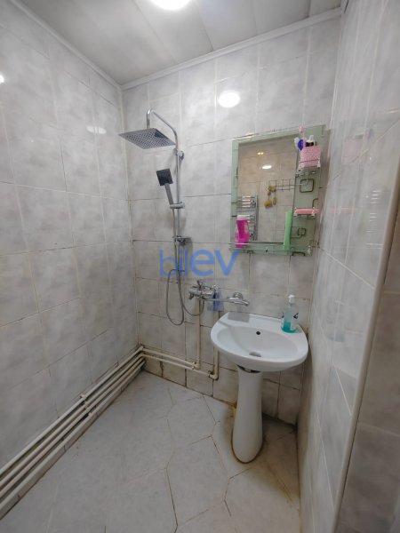 Satış 4 otaqlı Köhnə Tikili bina evi  85m², Sumqayıt