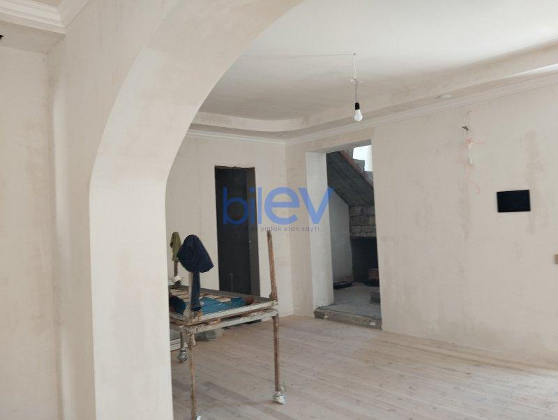 Satılır 9 otaqlı Həyət evi  6 sotm², Qəbələ