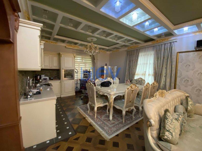 Satılır 6 otaqlı Bağ evi  268m², Bakı