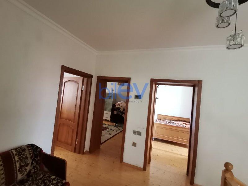 Satılır  otaqlı Həyət evi  200m², Sumqayıt
