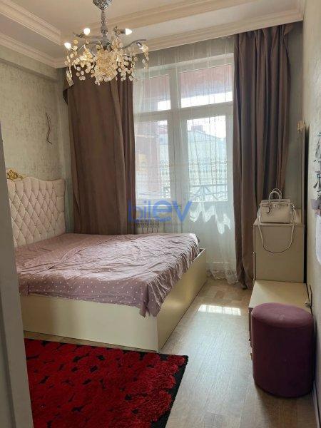 Kirayə (aylıq) 3 otaqlı Yeni Tikili  63m², Bakı