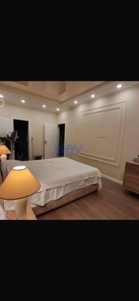Kirayə (günlük) 3 otaqlı Yeni Tikili  150m², Bakı