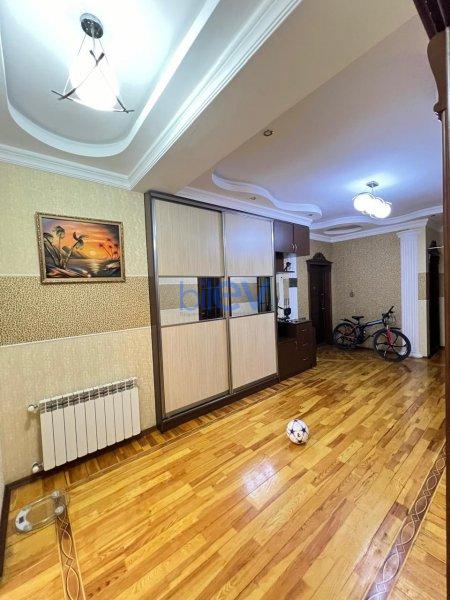 Satılır 3 otaqlı Yeni Tikili  110.90m², Bakı