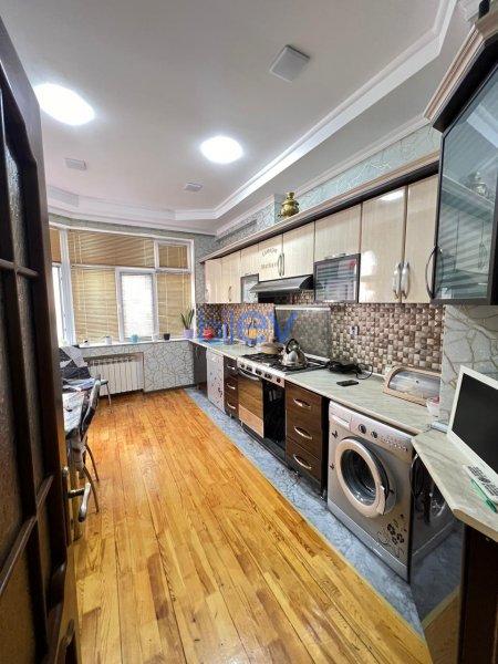 Satılır 3 otaqlı Yeni Tikili  110.90m², Bakı