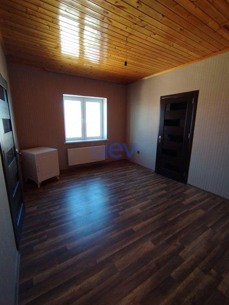 Satılır 9 otaqlı Bağ evi  300m², Bakı
