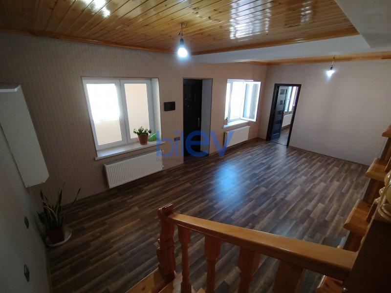 Satılır 9 otaqlı Bağ evi  300m², Bakı