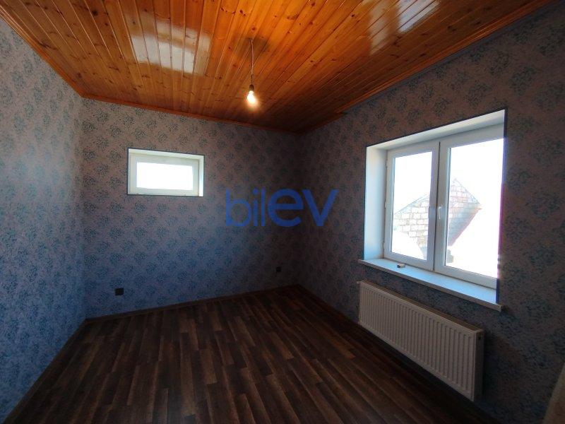 Satılır 9 otaqlı Bağ evi  300m², Bakı
