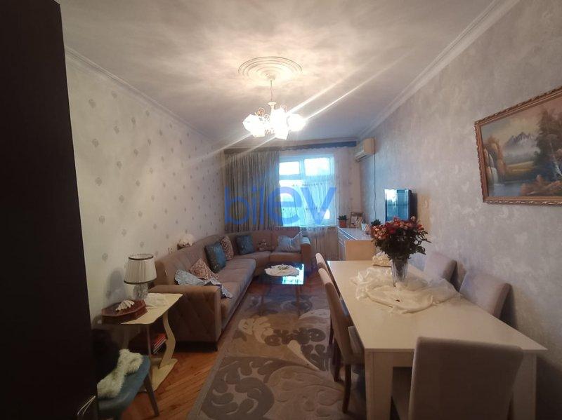 Satılır 4 otaqlı Köhnə Tikili  74m², Sumqayıt