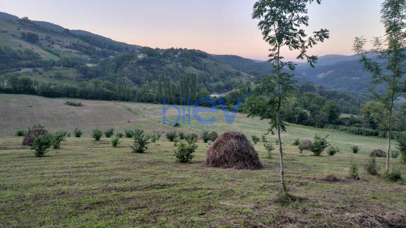 Satılır  otaqlı Torpaq  4 ham², Quba